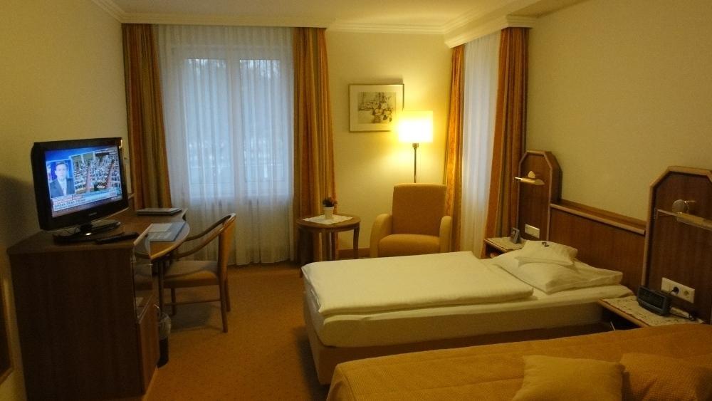 Hotel Haus Am Park Bad Homburg vor der Höhe Quarto foto